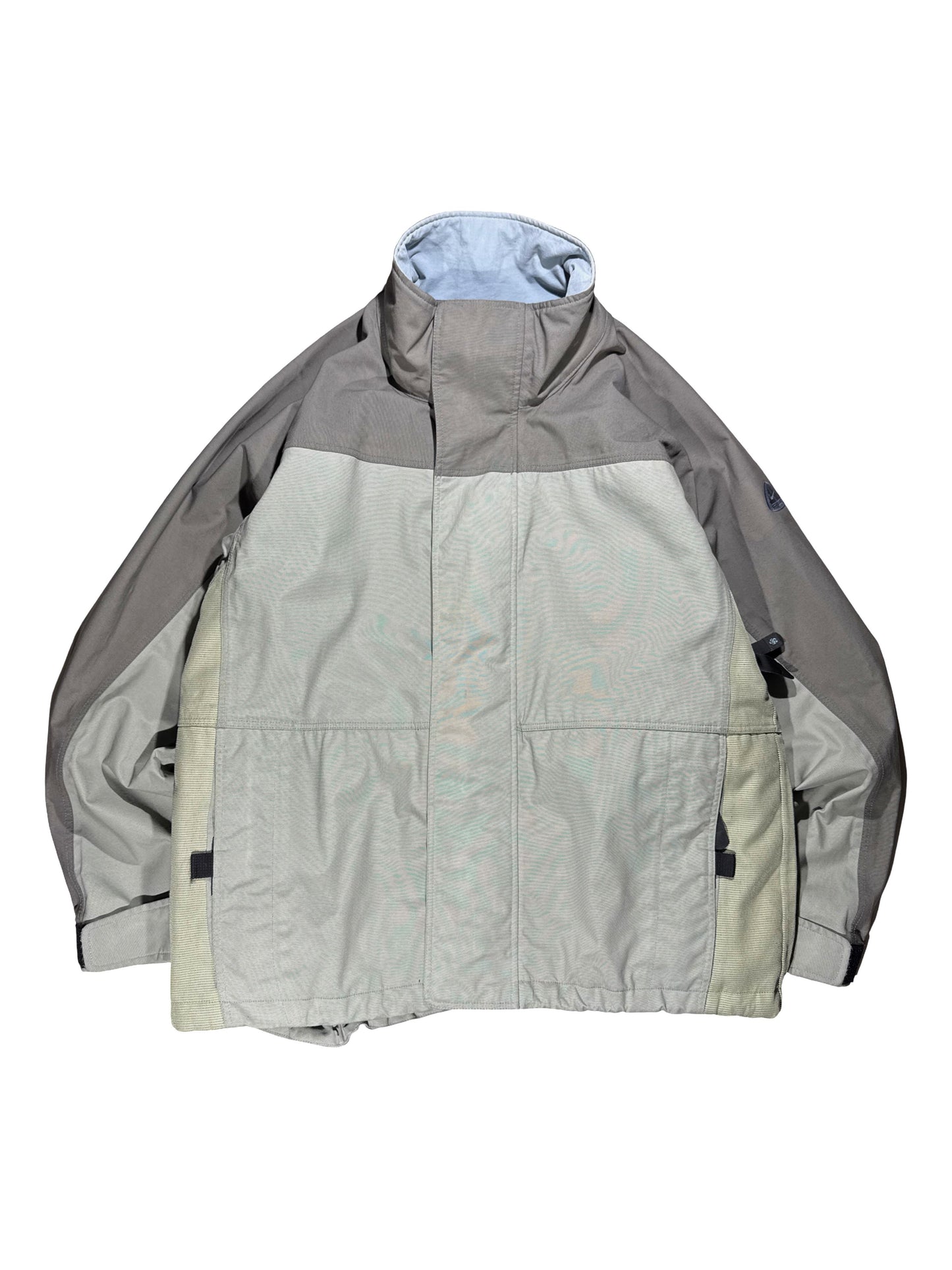 Vintage Nike ACG Shell Jacket - L